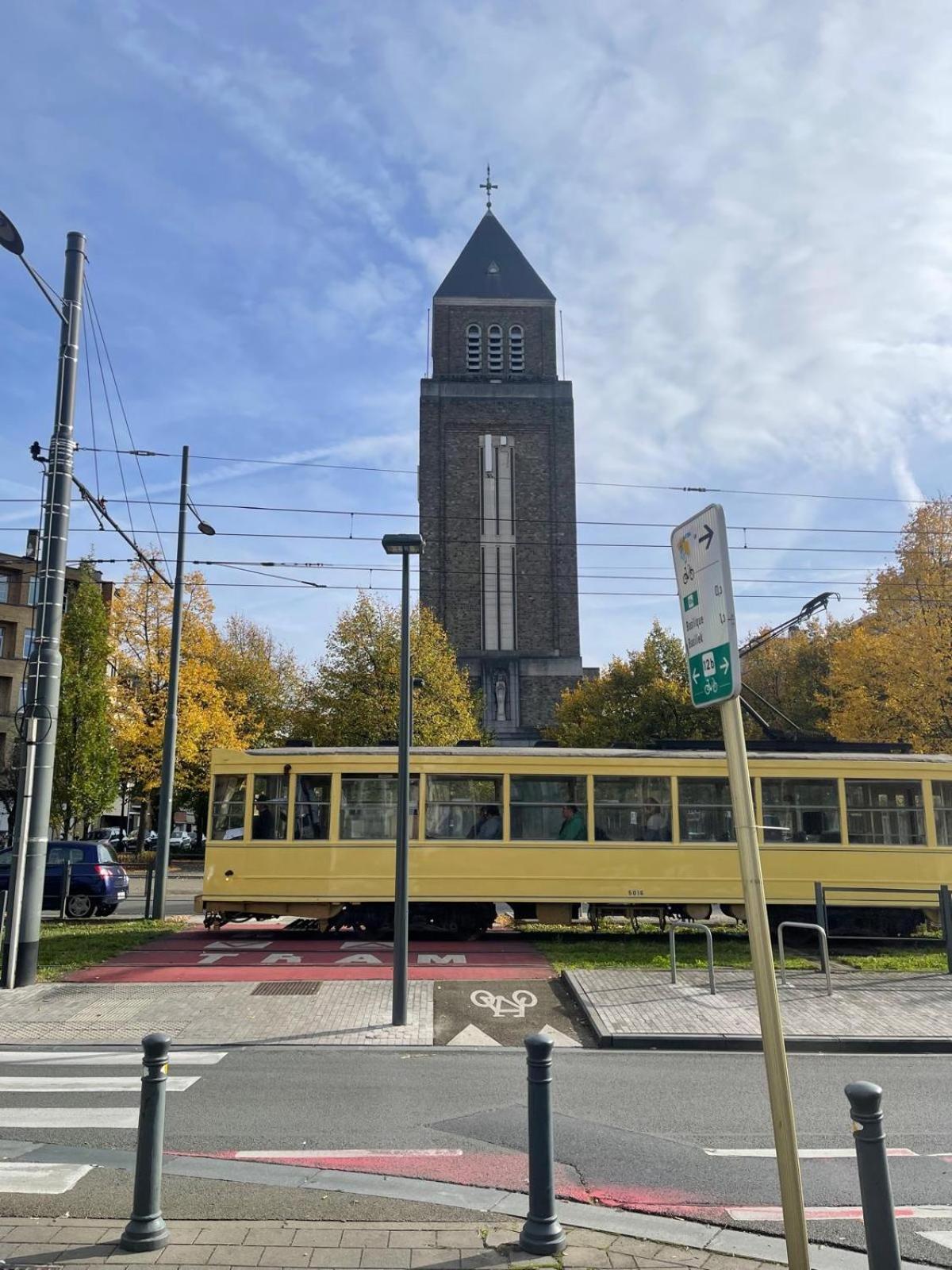 Appartamento La Belle Etoile De Bruxelles Esterno foto